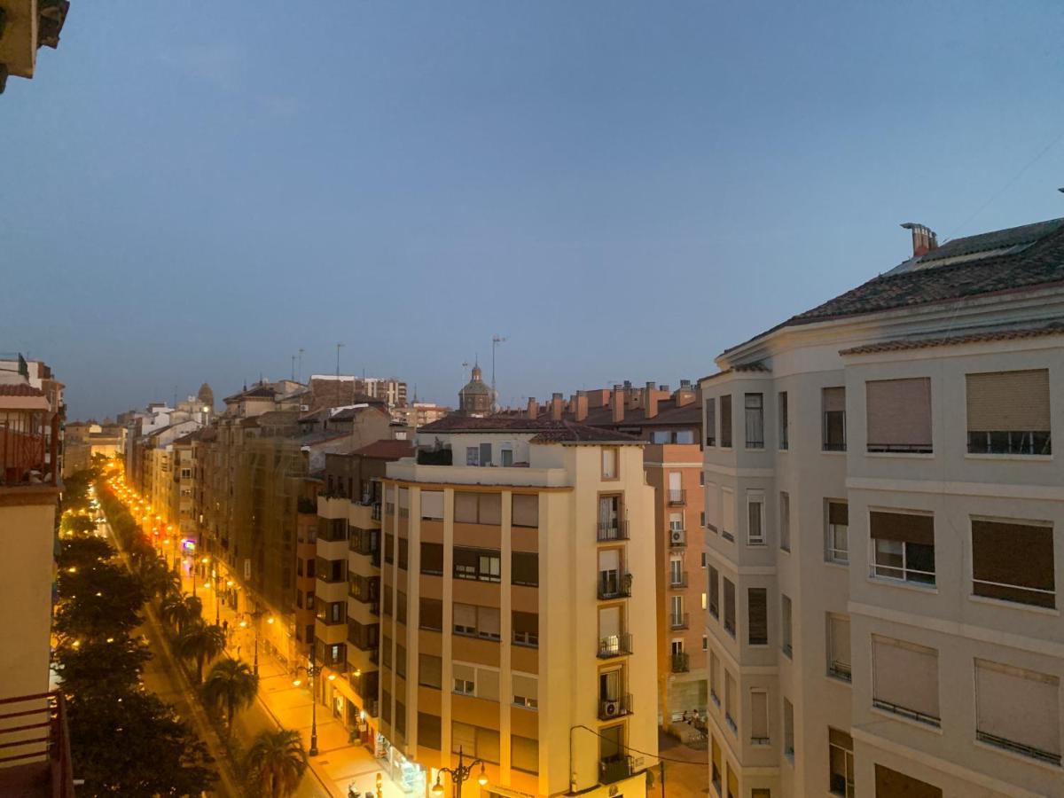 شقة Un Hogar En El Centro Con Parking Gratuito سرقسطة المظهر الخارجي الصورة